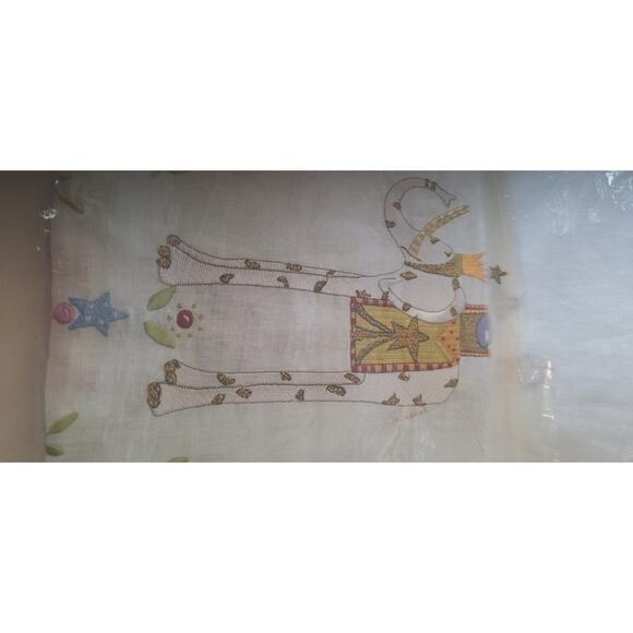 Retired Patience Brewster 08-30799 Embroidered Elephant Table Runner RARE NWT - Picture 8 of 8